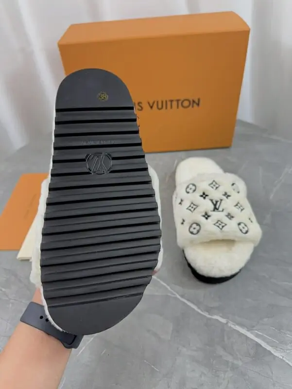 louis vuitton chaussons pour femme s_12667244